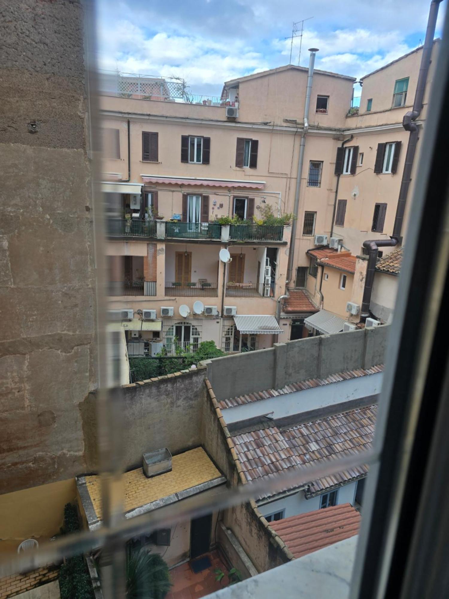 Appartamento Esquilino Di Yan Roma Ngoại thất bức ảnh